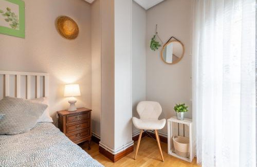 Cenicero Apartment | Discover La Casita de las Campanas - Family-Friendly Retreat