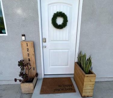 Whittier House | Cozy La Casita de Whittier: Pet-Friendly Retreat Near Disney