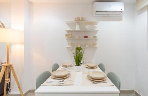 Perchel Sur Apartment | Family-Friendly Retreat at La Casita del Mercado