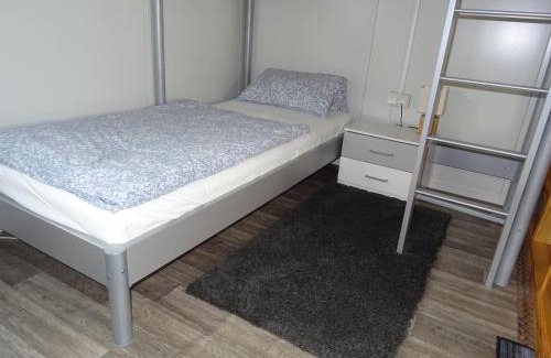 Bechtsrieth Apartment | Kid-Friendly Retreat at La Casita del Pueblo - Rated 8.4/10