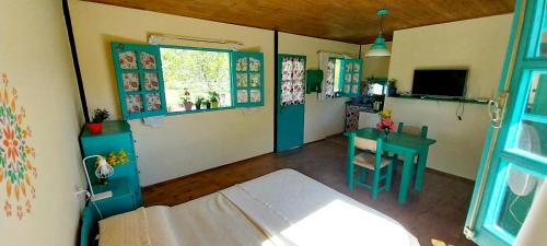 San Rafael House | Guest Rated 10/10: La Casita Espiritual with Pool Access