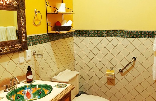 Chapala Centro Hotel | La Casona Chapala