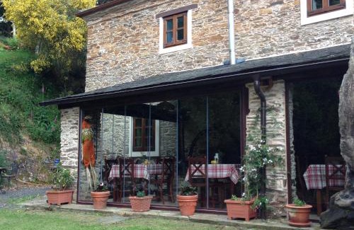 San Tirso de Abres House | Discover La Casona de Amaido: Oceanfront Bliss Awaits