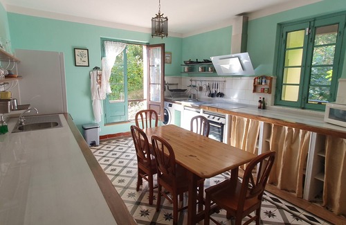 La Vega de los Caseros House | La Casona de La Vega, next to Cangas de Onis