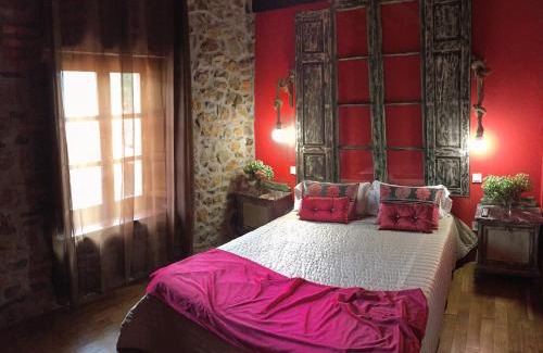Alfoz de Lloredo Hotel | Discover La Casona de Rudagüera: Rated 9.3/10 with Breakfast
