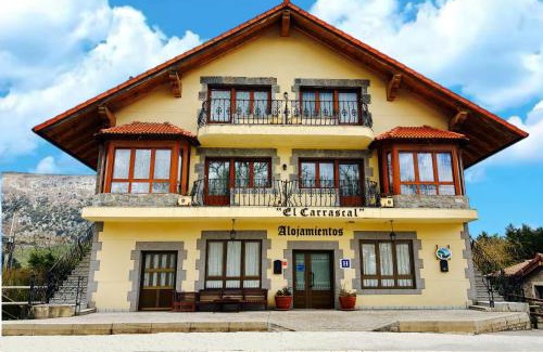 La Gandara House | Relax at La Casona El Carrascal: 4-Star with Pool & Hot Tub