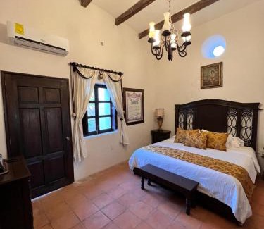 Mineral de Pozos Hotel | Experience La Casona Minera: 5-Star Oceanfront Retreat