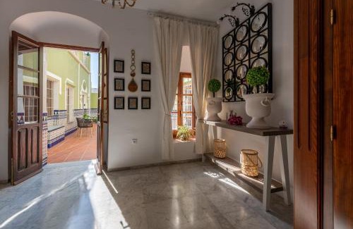 Almodovar del Rio Apartment | Discover La Casona Verde: Family-Friendly & Accessible Stay