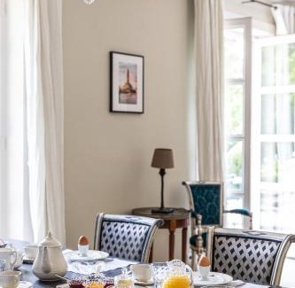 Wervicq-Sud House | Oceanfront Getaway: La Castagnère de Bergory Awaits!