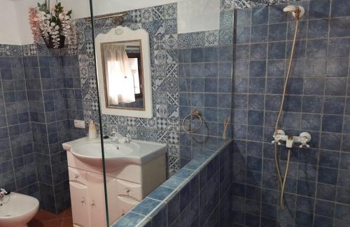 Aguilar de la Frontera House | Family-Friendly Retreat at La Cata with 9.4/10 Rating