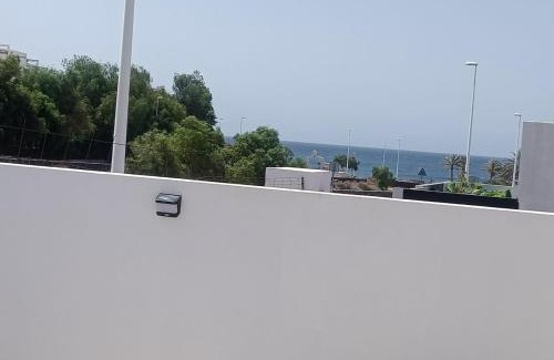 Gran Tarajal House | Oceanfront Bliss at La Catumbela - 4-Star Getaway