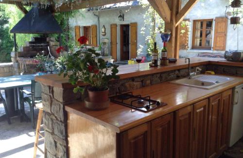 Saint-Pierre-des-Tripiers Villa | Experience La Caze: Oceanfront Luxury with Private Pool