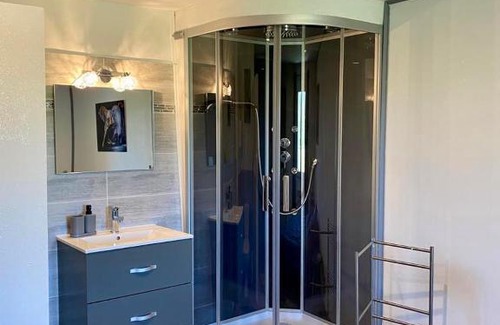 Tourtour House | Pet-Friendly Retreat at La Chambre à Tourtour - High Rating