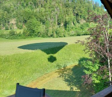 Bas-Intyamon Bed & Breakfast | La chambre d'en haut