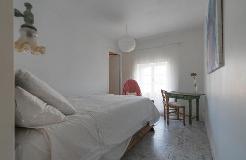 Navacelles Bed & Breakfast | Oceanfront Escape at La chambre de Seraphin - Rated 8.6/10