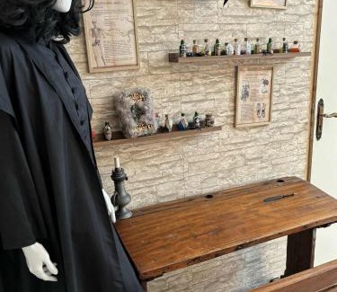 Perouges Apartment | Discover La chambre des secrets Perougien - Family-Friendly Stay