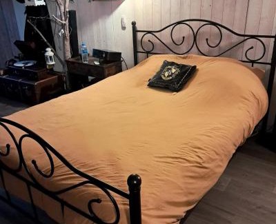 Longueval-Barbonval House | Discover La Chambre Secrète: Pool, Spa & Pet-Friendly Stay