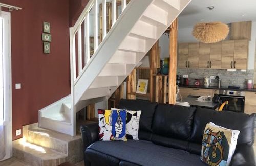 Bois-Jerome-Saint-Ouen House | Pet Friendly Retreat at La Chapelle de Monet - 10/10 Rated