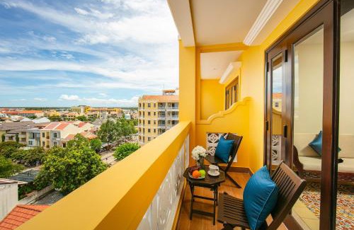 Hoi An Hotel | Experience La Charm Hoi An Hotel & Spa: Guest Rated 9.8