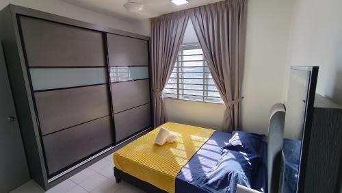 Cyberjaya Apartment | Islam-Friendly La Chemiserie Homestay in Cyberjaya