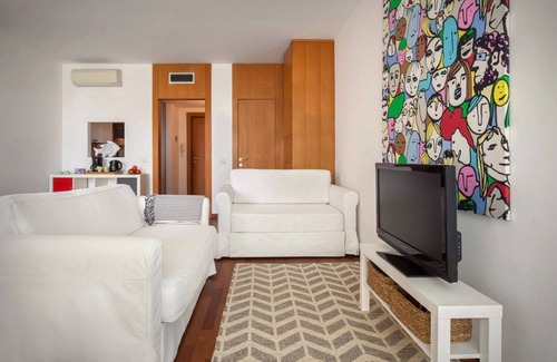 Bardolino Apartment | Experience LA CHIARETTO SUITE with Breathtaking Lake Views