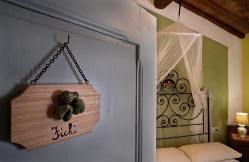 Barberino di Mugello House | Discover La Chiusuraccia: Oceanfront Family Getaway