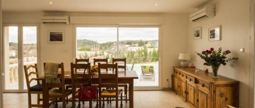 Brue-Auriac House | Relax at La Chouette en Provence with Poolside Bliss