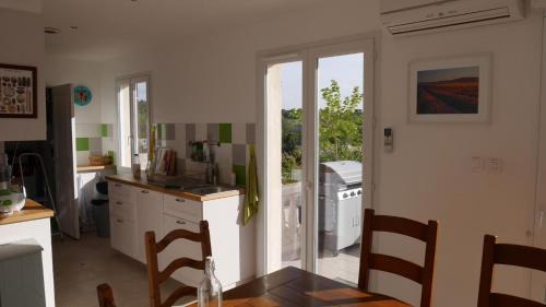 Brue-Auriac House | Relax at La Chouette en Provence with Poolside Bliss