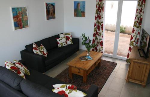Brue-Auriac House | Relax at La Chouette en Provence with Poolside Bliss