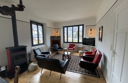 Saint-Lary-Soulan House | Family-Focused La Chumeneia with Garden in Saint Lary Soulan
