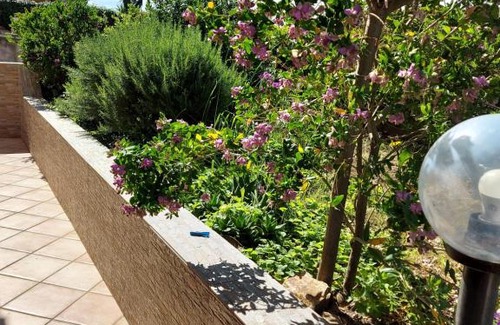La Ciaccia House | Pet-Friendly Retreat at La Ciaccia Casa Mariuccia