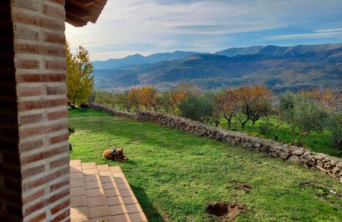 San Esteban Del Valle House | Pet-Friendly Getaway at La Cirujana de Gredos, Rated 9.5