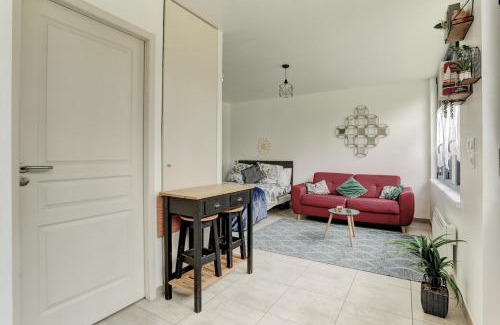 Abondant Apartment | Family-Friendly Retreat at La Citadine - Abondant Hotel
