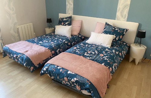 Saint-Honore - Jeanne d'Arc House | Family-Friendly Retreat at La Clé de Julian, Rated 9.6/10