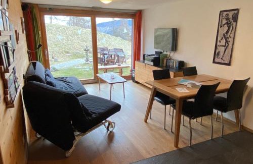 Heremence Bed & Breakfast | Discover La Clé des Champs: Pet-Friendly Getaway with High Ratings