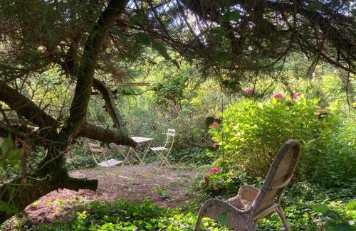 Le Roeulx House | Family-Friendly Stay at La Clairicourrière Hotel