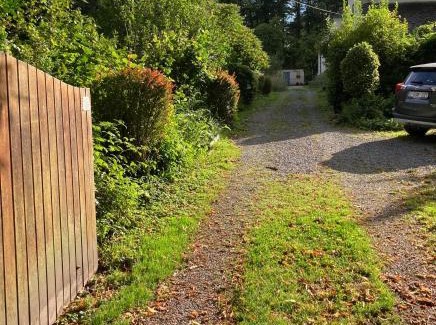 Le Roeulx House | Family-Friendly Stay at La Clairicourrière Hotel