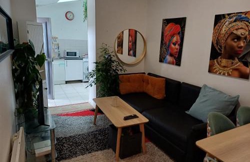 Montargis Apartment | Discover La clef des cœurs: Family & Pet Friendly Retreat