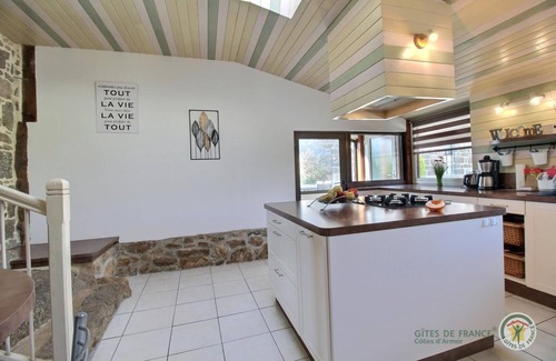 Kerien House | Kid-Friendly Getaway at La Clef des Champs in Kerien