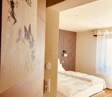 Mertzwiller Bed & Breakfast | Experience LA CLEF DES SONGES: Oceanfront Pet-Friendly Retreat