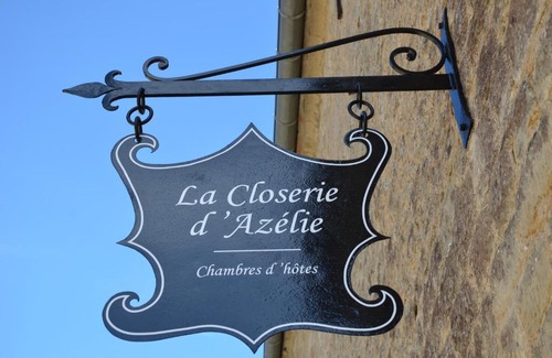 Valognes Bed & Breakfast | Family-Friendly Retreat at La Closerie d'Azélie - 9/10 Rating