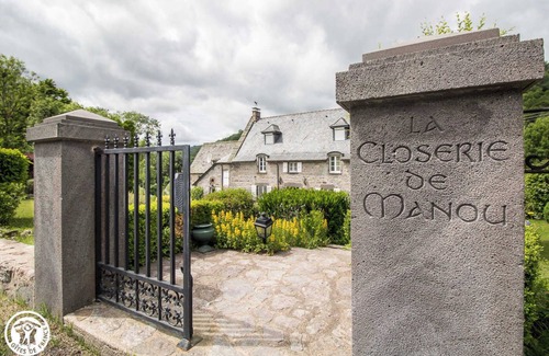 Mont-Dore House | Discover La Closerie de Manou: Family-Friendly Retreat
