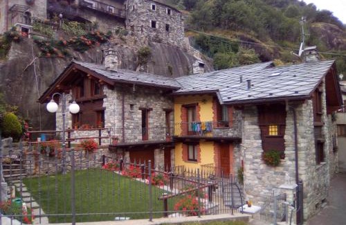 Donnas House | Oceanfront Comfort at La Coccinella - Guest Rated 9.7/10