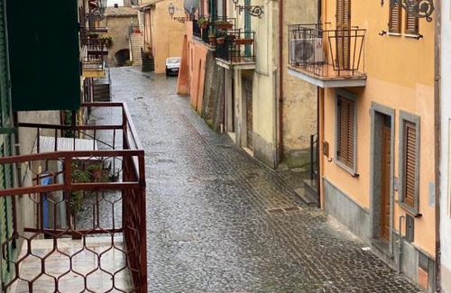 Tessennano House | La CocciNella: Guest Rated 10/10, Pet-Friendly Retreat