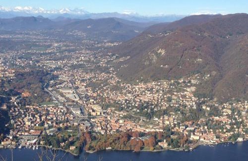 Cernobbio House | Pet-Friendly Retreat at La Collina D'Oro - Rated 9.1/10