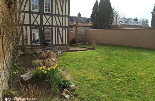 Vascoeuil House | Family-Friendly Stay at La Colombine with 9.2 Guest Rating