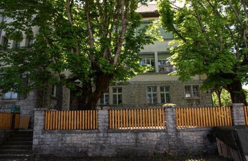 Les Pommerates Apartment | Explore La Colonie: A Historic Getaway with Family Amenities