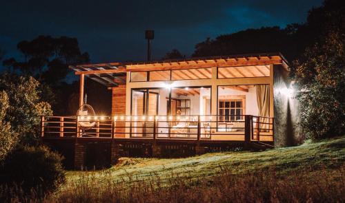 Guatavita House | Pet-Friendly Getaway at La Comarca de los Sueños - Rated 9.8