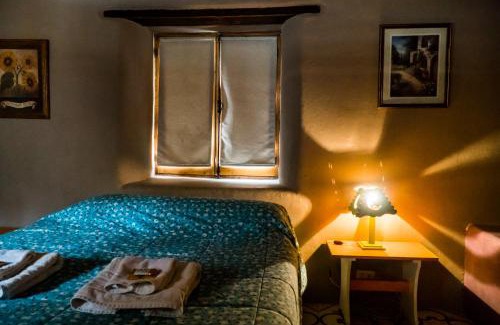 Iglesia Department Hotel | Exceptional La Comarca del Jarillal with Pool & Hot Tub