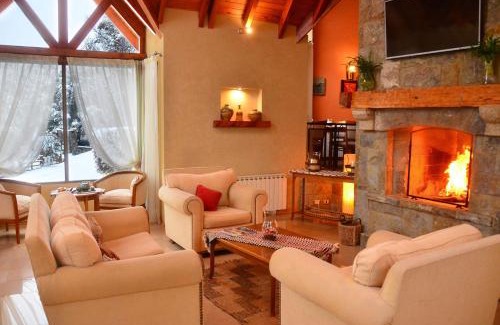 Barrio Las Balsas Resort | Explore the Beauty of Resort de montaña - La Comarca